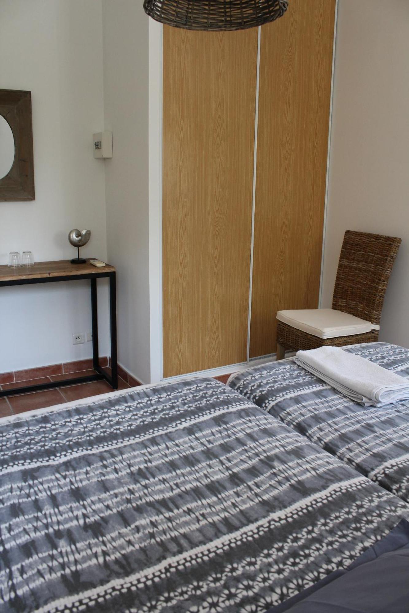 Bed and Breakfast Bastide Saint Bernard Le Thoronet Exterior foto
