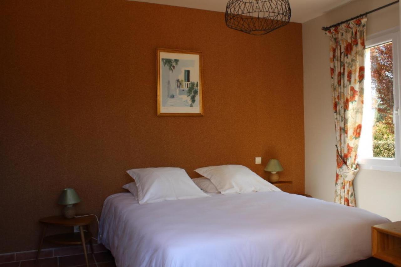 Bed and Breakfast Bastide Saint Bernard Le Thoronet Exterior foto